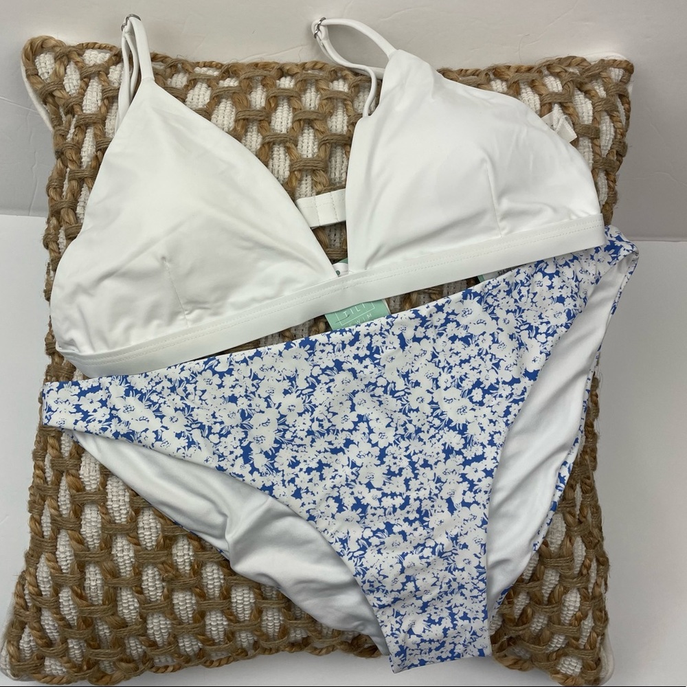 🆕👙FULL TILT 2 Piece White & Blue Floral Bikini Top & Bottom Swimsuit NWT